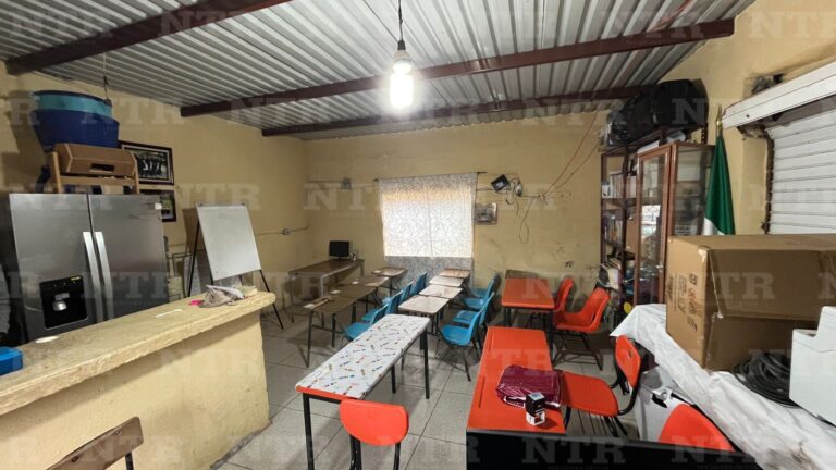 Opera primaria con bodegas como salones