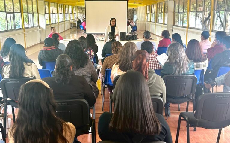 Imparten capacitación para prevenir violencia sexual en niños