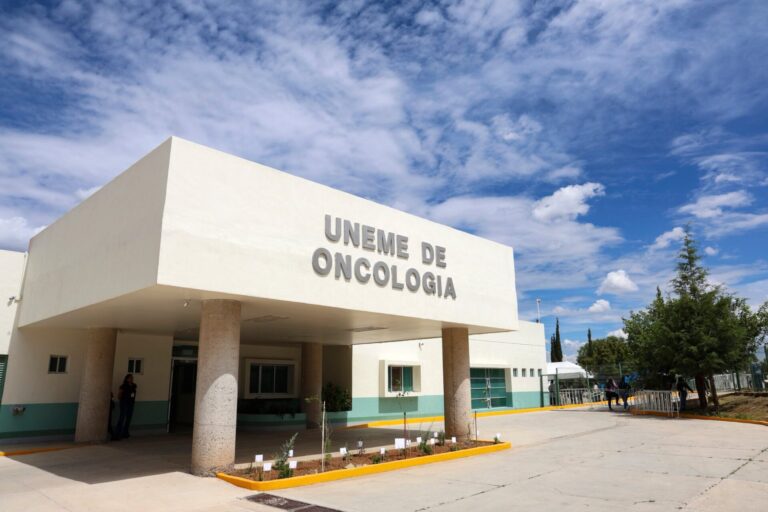 Sin ponerse de acuerdo, en atención en Uneme Oncología