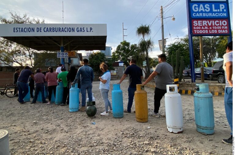 Suspenden a gaseras por incumplir normas