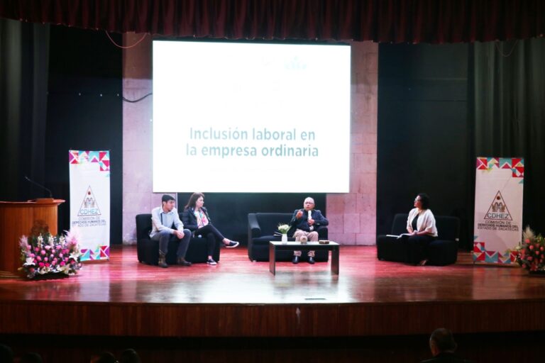 Realizan Panel: Que Nuestra Voz se Escuche