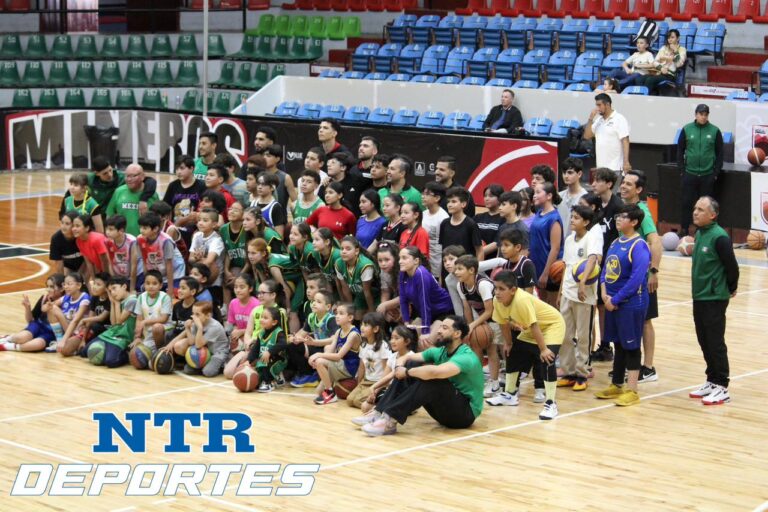 Se lleva con éxito la Clínica Nacional de Básquetbol 2025