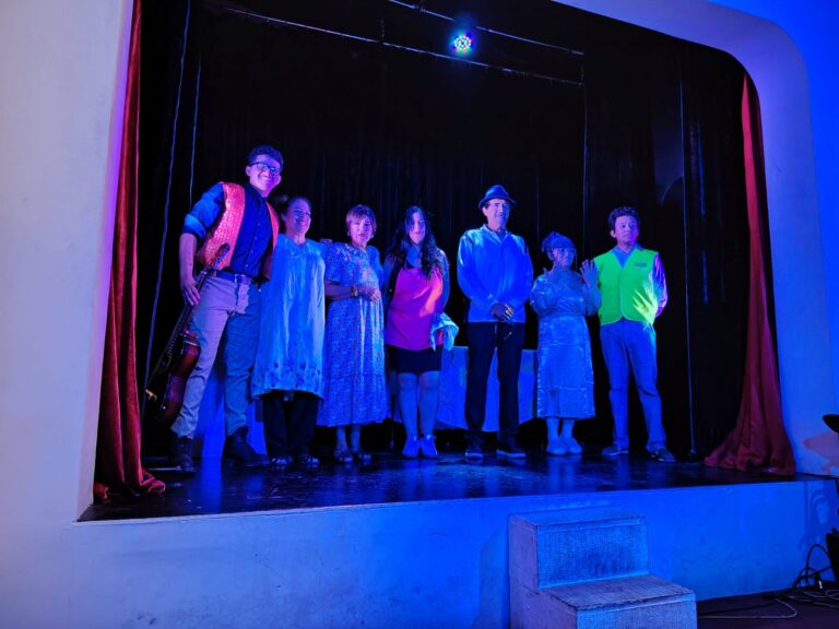 Teulinchan ofrece teatro y crítica social