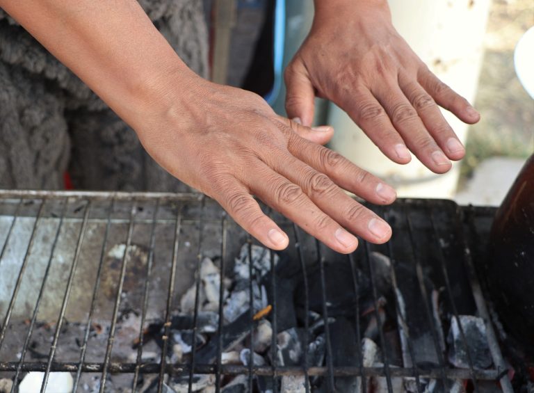 Pide SSZ no usar fogones y anafres para mitigar el frío