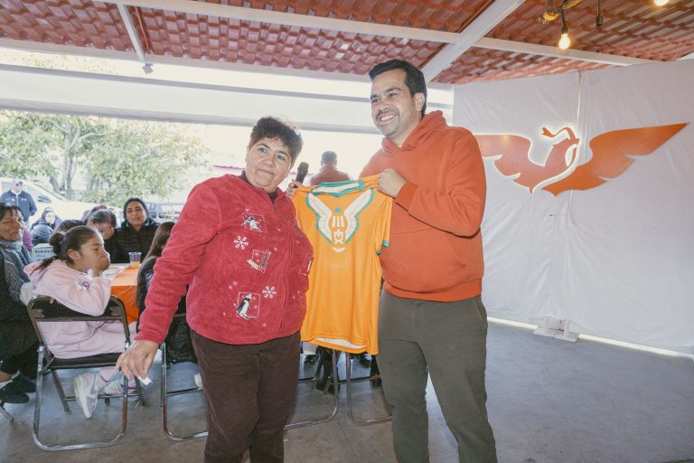 Encabeza Máynez posada de MC en Zacatecas
