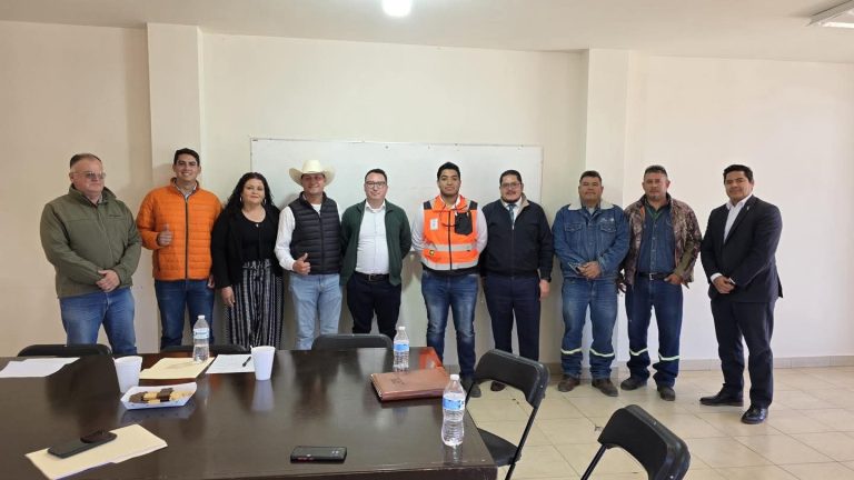 Persisten cortes de luz y quejas en Nieves