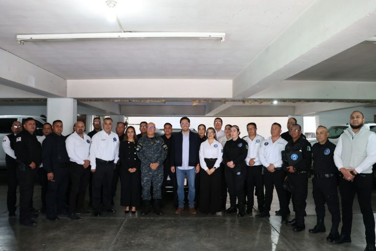 Revisan operatividad de centros penitenciarios