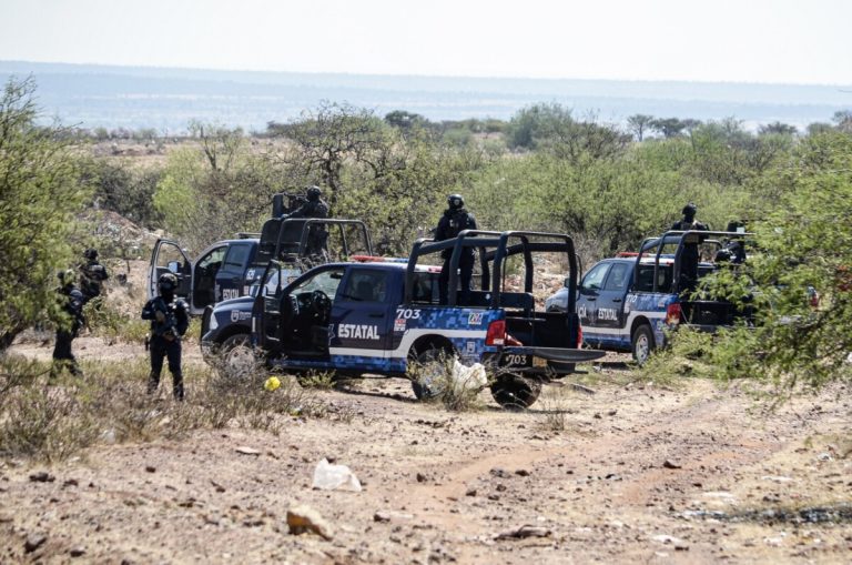 Aseguran armamento y vehículos tras agresión en Villa García