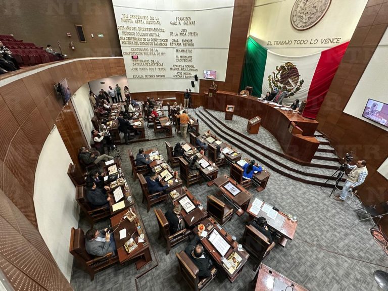 Aprueban diputados presupuesto de egresos 2026