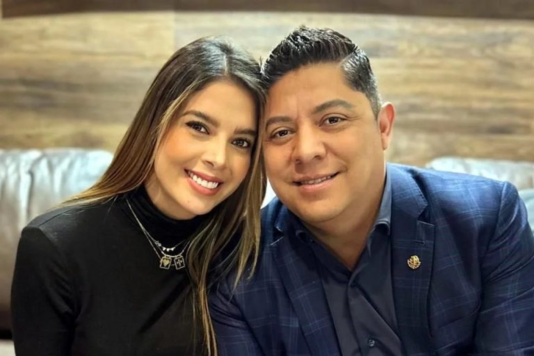 Defiende Velasco postulación de esposa de Gallardo en SLP