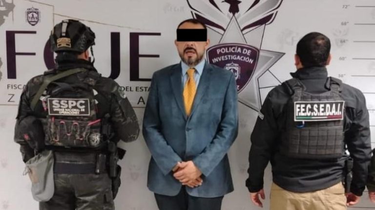 Detienen a Rodolfo por extorsión