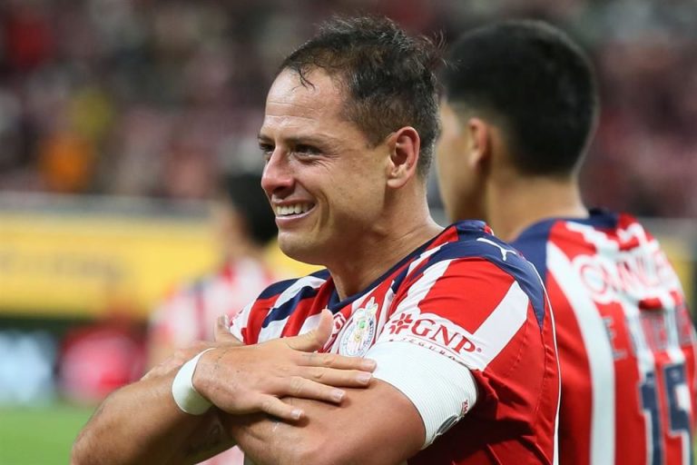 No hay éxito sin caídas: Chicharito Hernández