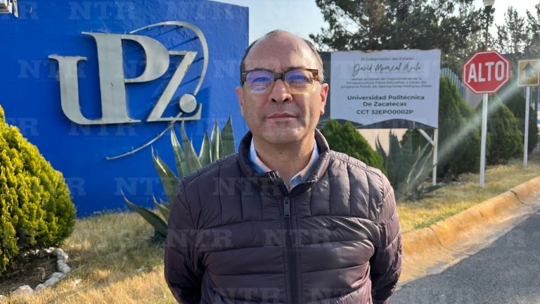 Trabajan bajo protesta maestros de la UPZ