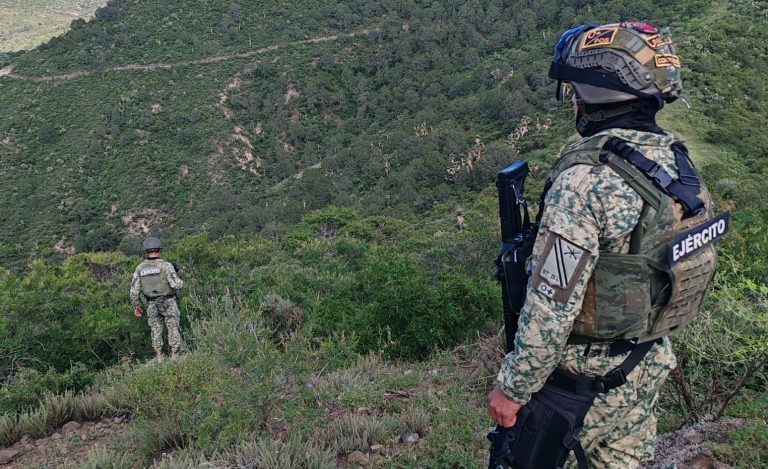 Detienen Ejército y GN a 70 personas
