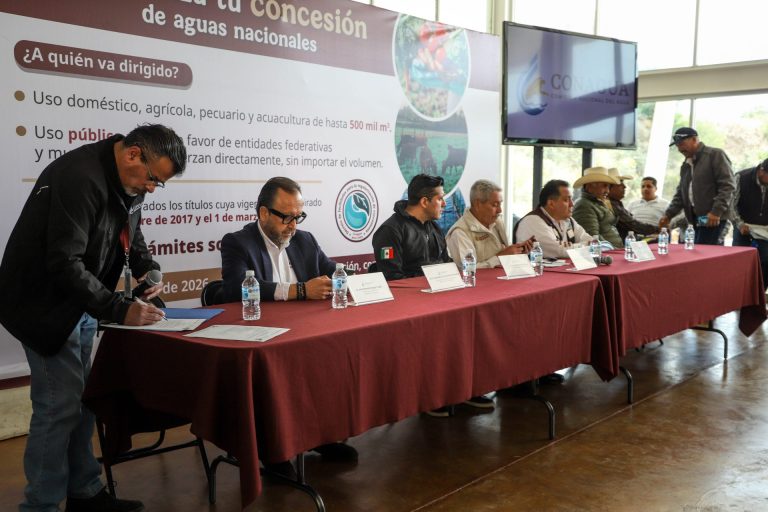 Entrega Conagua 30 concesiones