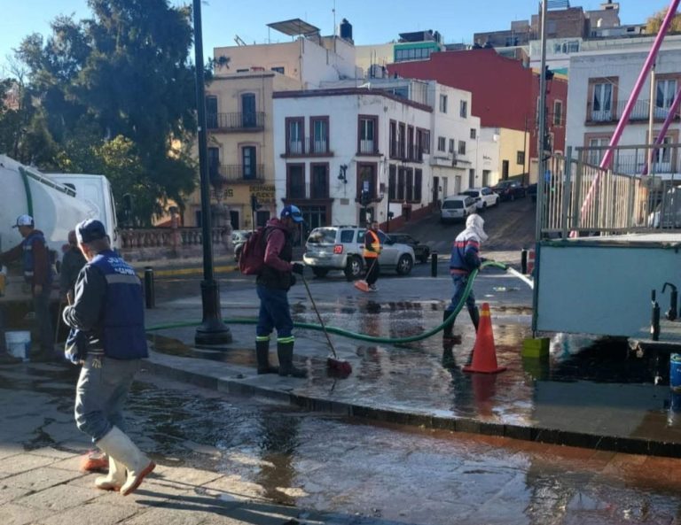 Refuerzan acciones de limpieza en el Centro Histórico