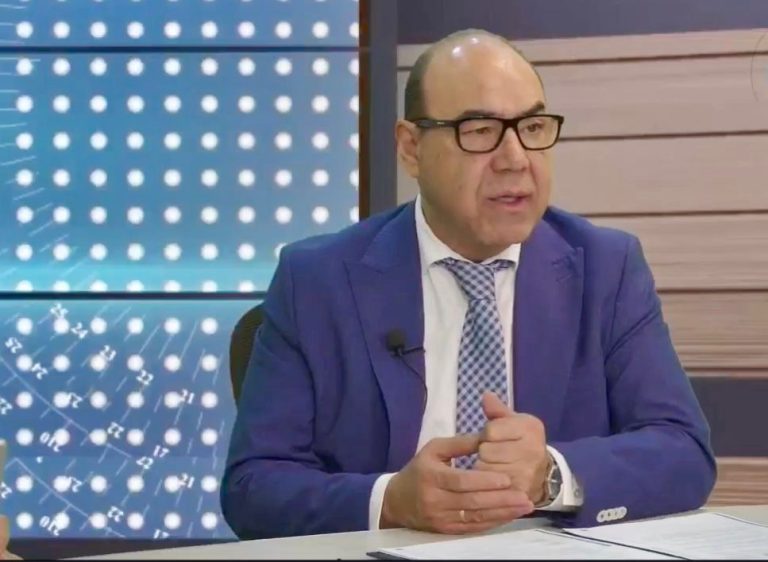 Se compromete rector a atender demandas de alumnos tras tomas