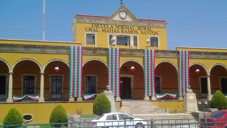 Alistan licitación para comedor de Normal