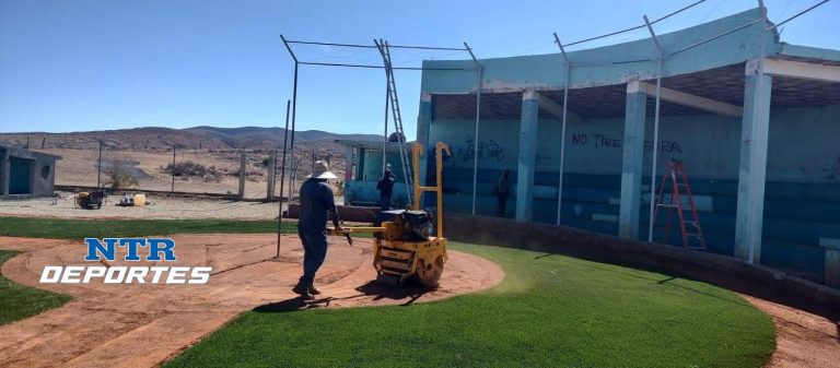 Arranca primera etapa de rehabilitación del campo de béisbol en Pánuco