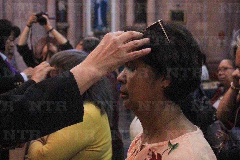 Inicia cuaresma con miércoles de ceniza