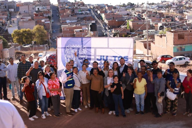 Inauguran rehabilitación de drenaje en la Carlos Hinojosa