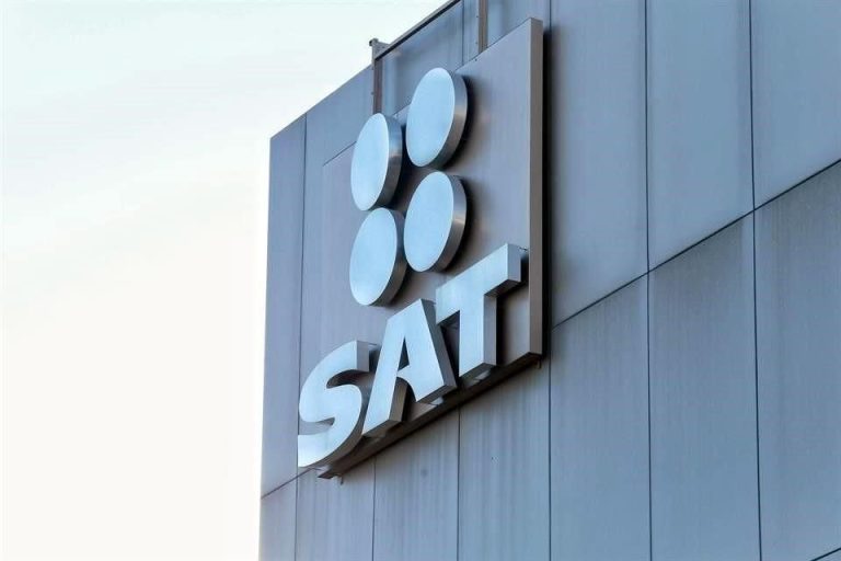 Niega SAT robo de información