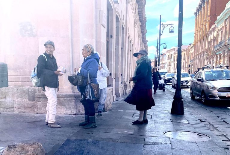 Se intensificarán bajas temperaturas por frente frío 33