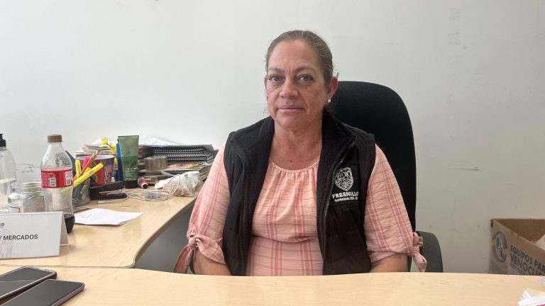 Sin pagar licencia, 55% de locatarios