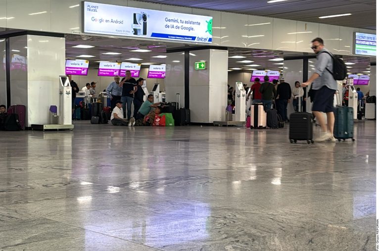 Viven temor en aeropuerto de Guadalajara