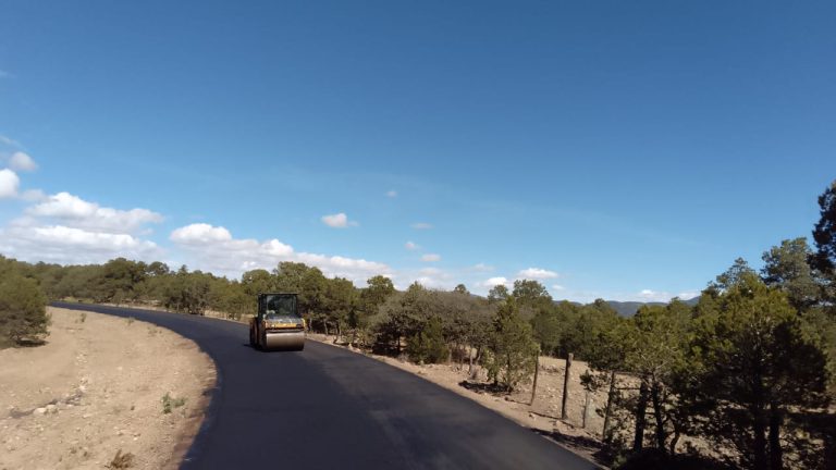 Avanza reconstrucción de carretera Corrales-La Colorada