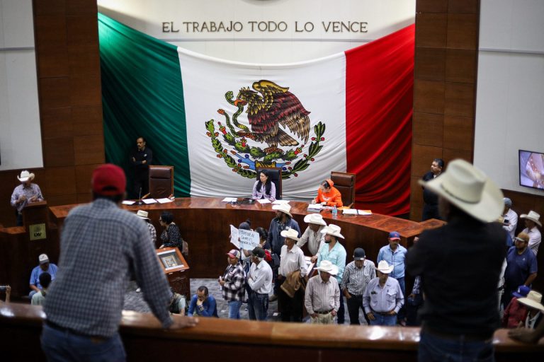 Diputados nos fallaron: frijoleros