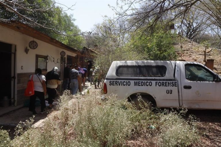 Indagan a funeraria de Iguala por caso Ayotzinapa