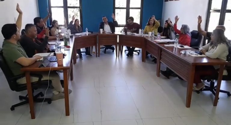 Miguel Auza adquirirá 2 camiones de basura