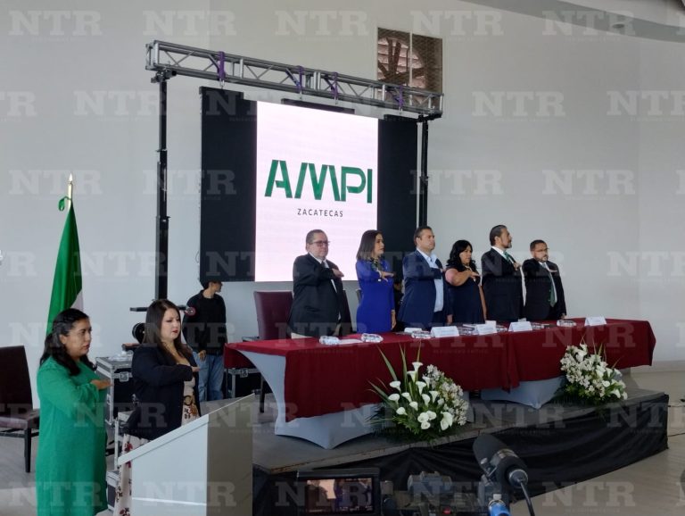 María de los Ángeles Cortés, nueva presidenta de la AMPI
