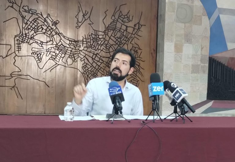 Ex magistrados no deben recibir finiquito: morenista