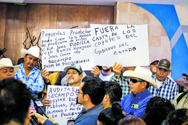 Acusan coyotaje en Secampo