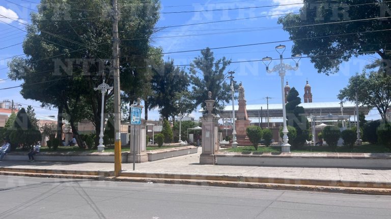 Se oponen a regreso de tianguistas al jardín