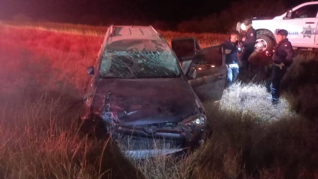 Choque entre dos camionetas deja un muerto y tres heridos - NTR Zacatecas