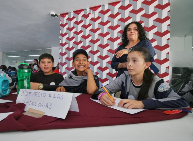 Realizan conversatorio infantil en Guadalupe por Día del Niño