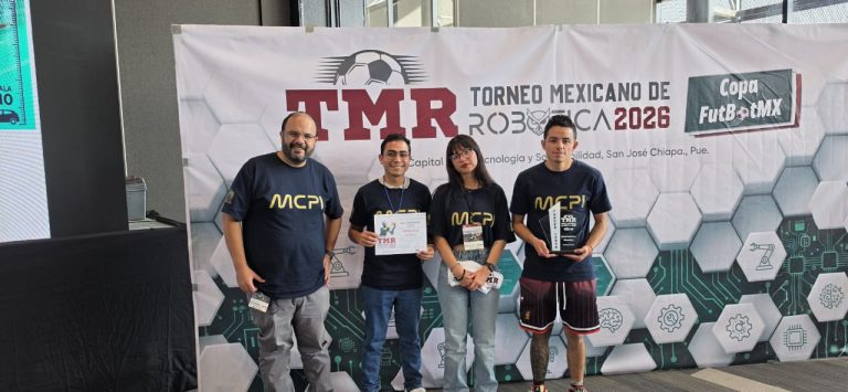 Zacatecanos llegan al podio en el Torneo Mexicano de Robótica