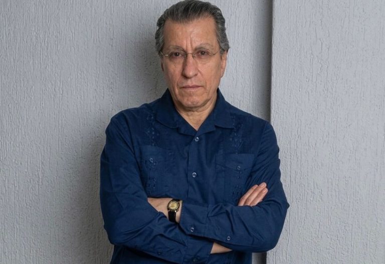 Víctor Manuel Mendiola recibirá el Premio Iberoamericano «Ramón López Velarde»