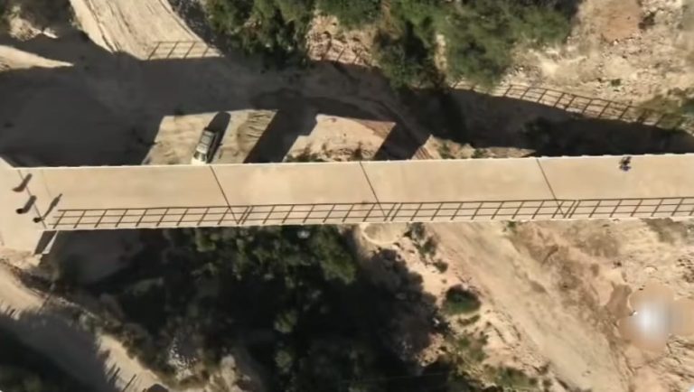 Tras 6 años, entregan puente San Lucas