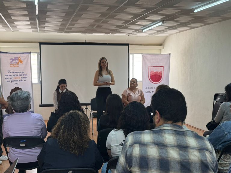 Imparten taller para prevención y detección de violencias feminicidas