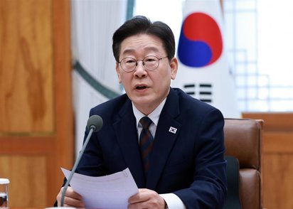 Investiga Corea del Sur las causas del incendio en un buque