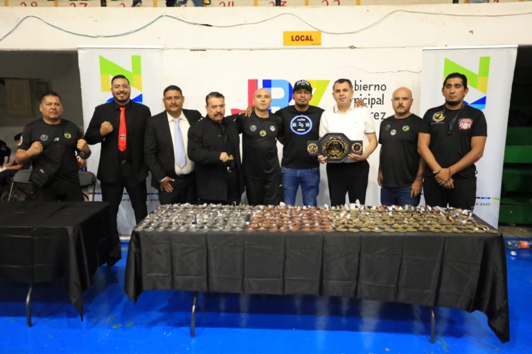 Supera expectativas la Feria de Artes Marciales Mixtas en Jerez