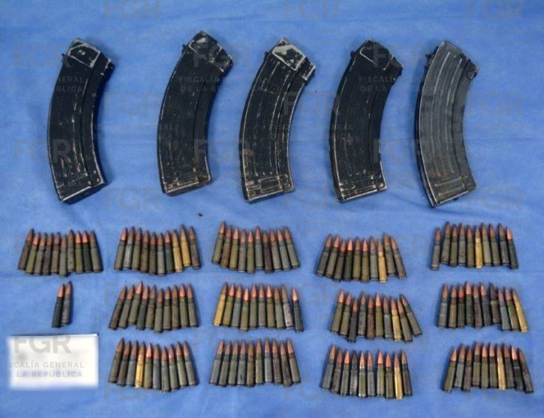 Vinculan a proceso a José «N» por portación de armas