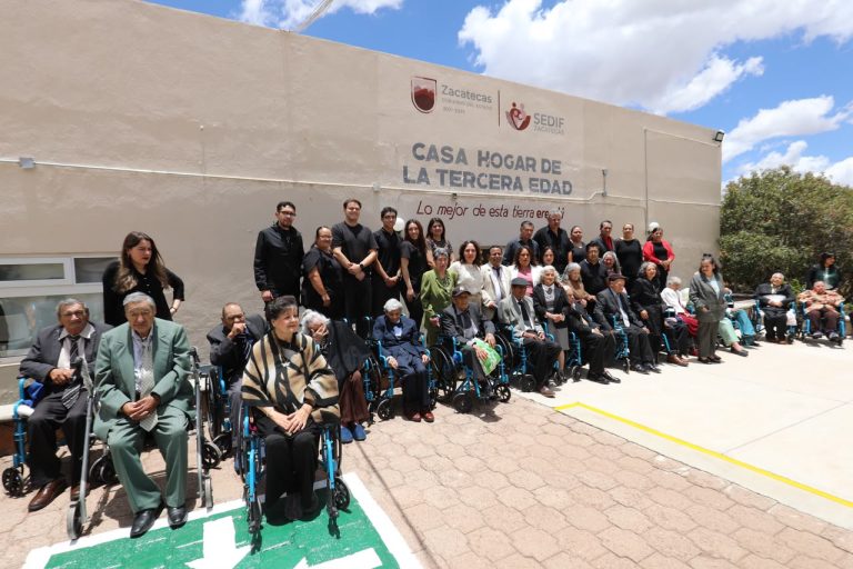 Celebran 40 años de la Casa Hogar para la Tercera Edad