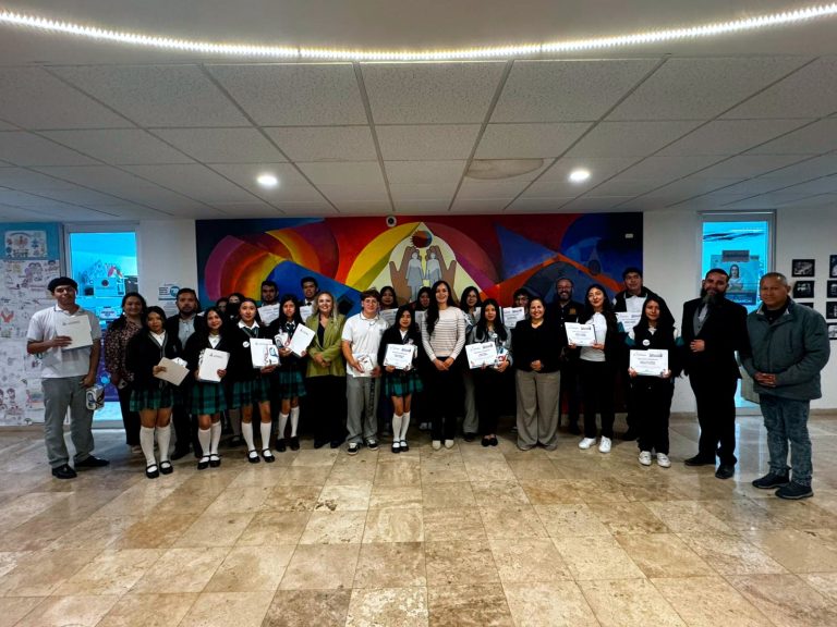 Entrega CDHEZ Premio Estatal de Promotores Juveniles de Derechos Humanos