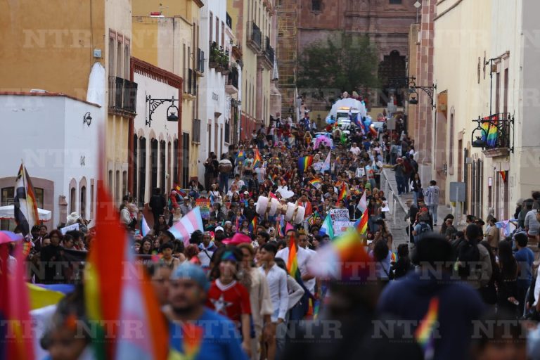Se llena de color Zacatecas con Marcha del Orgullo LGBT+