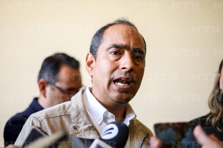 Continúa en revisión cesión de la Alberca Olímpica al IMSS: Saldívar